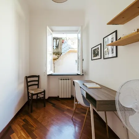 Apartment Casetta Di Wifi Gaslini Business Genua