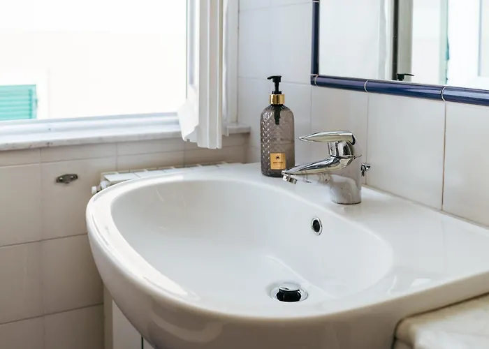 Casetta Di Wifi Gaslini Business